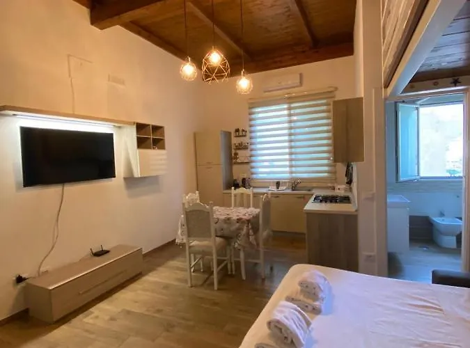 Holiday home Da Sepideh